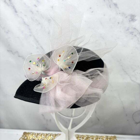 Vintage 40s 1950s black Hat Pink Tulle Mesh Cloche British style Whimsical - Picture 3 of 13